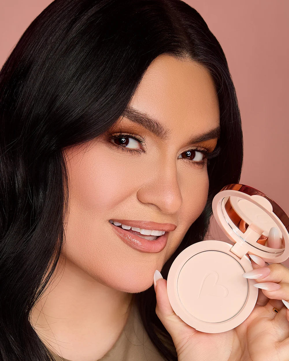 Polvo fijador compacto Pretty Pressed Setting Powder